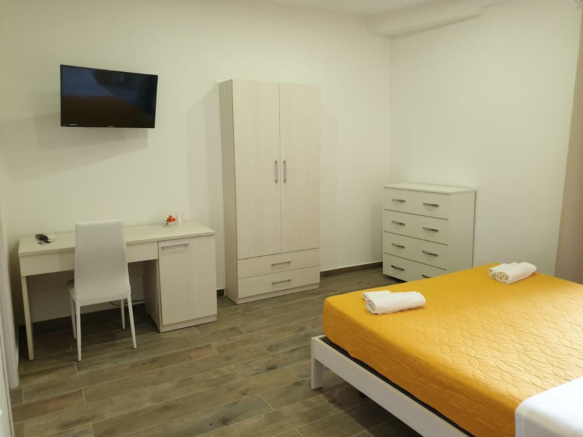 Gio Rooms Скалея Экстерьер фото